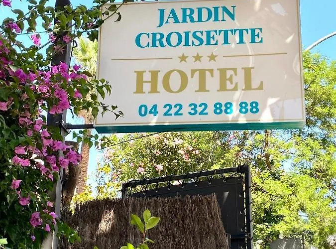 Hotel Jardin Croisette 3*